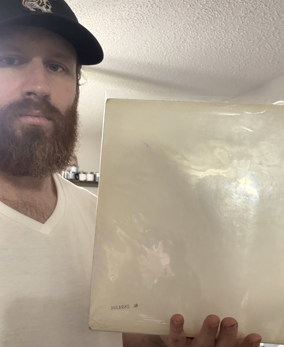 VINTAGE ROCK N’ ROLL 🎸 tweet media