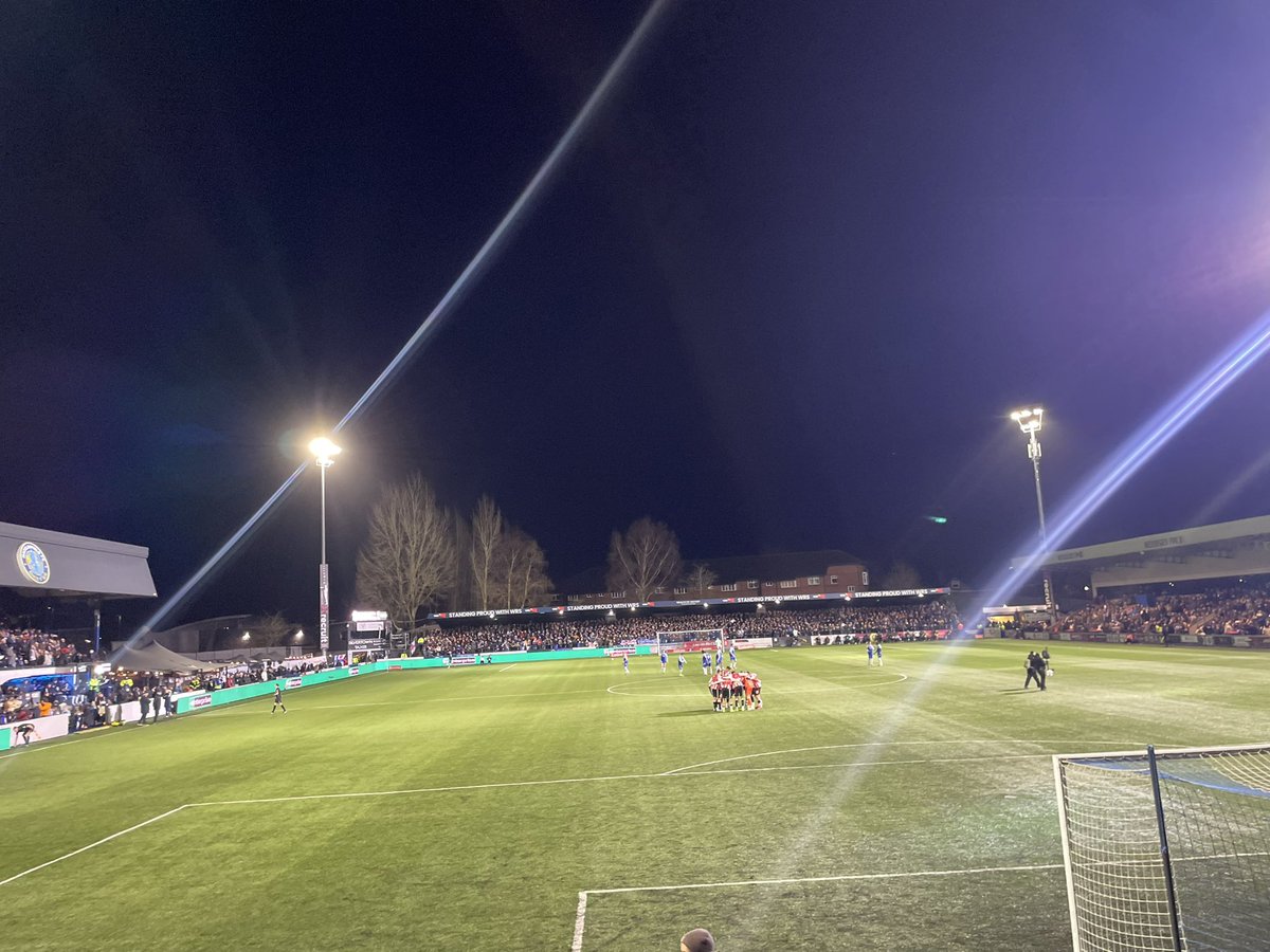 TW8 CASUALS 🔴⚪️🔴 tweet media