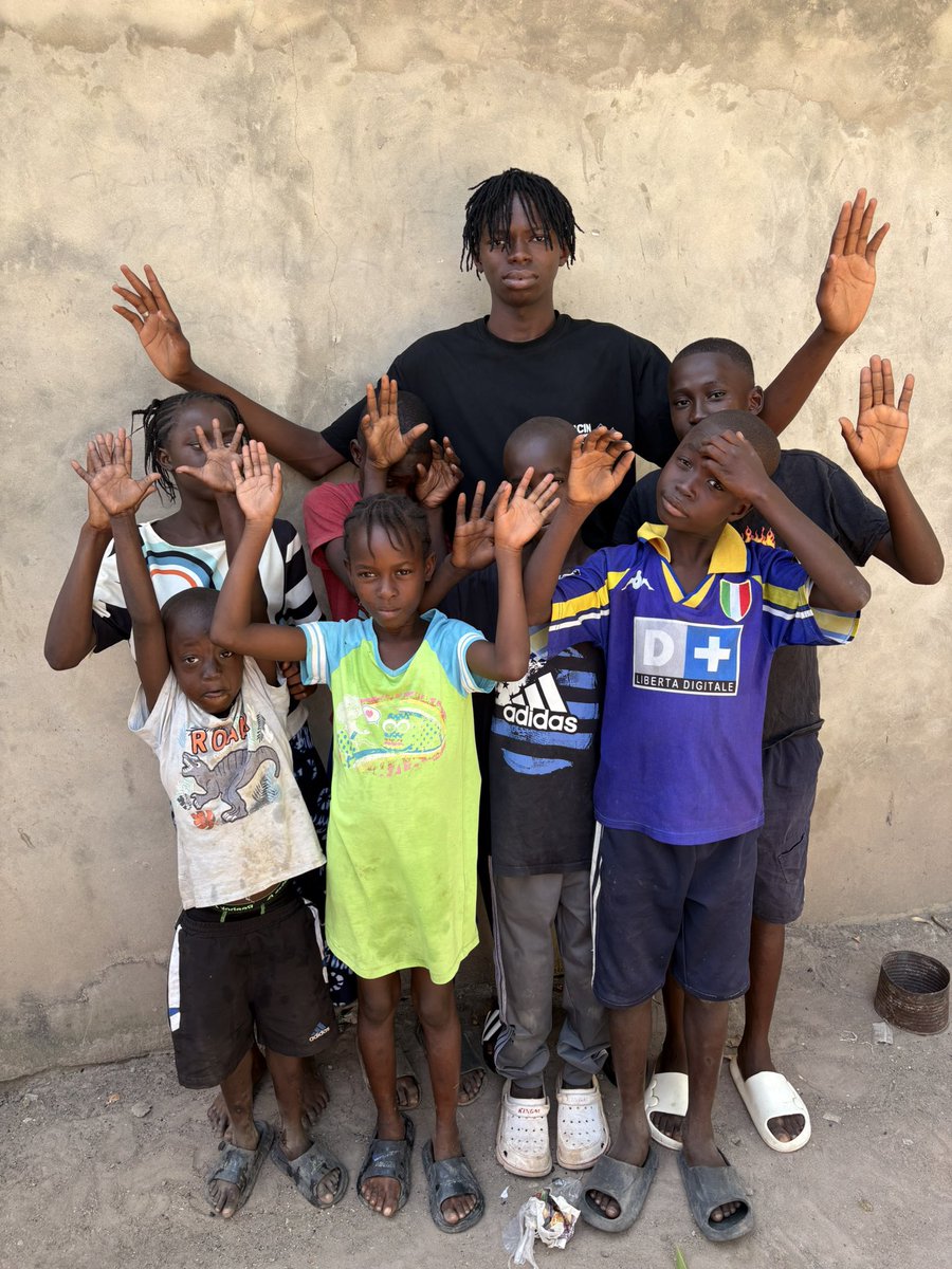 Benjamin mendy tweet media