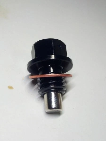 Escos20's tweet photo. Check out FORD ESCORT MK1 MK2 RS2000 ALLOY SUMP OIL DRAIN PLUG https://t.co/PPean2F5vY #eBay via @eBay_UK https://t.co/nrZD7LPkng