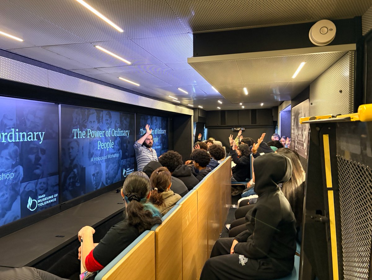 Mobile Museums of Tolerance tweet media