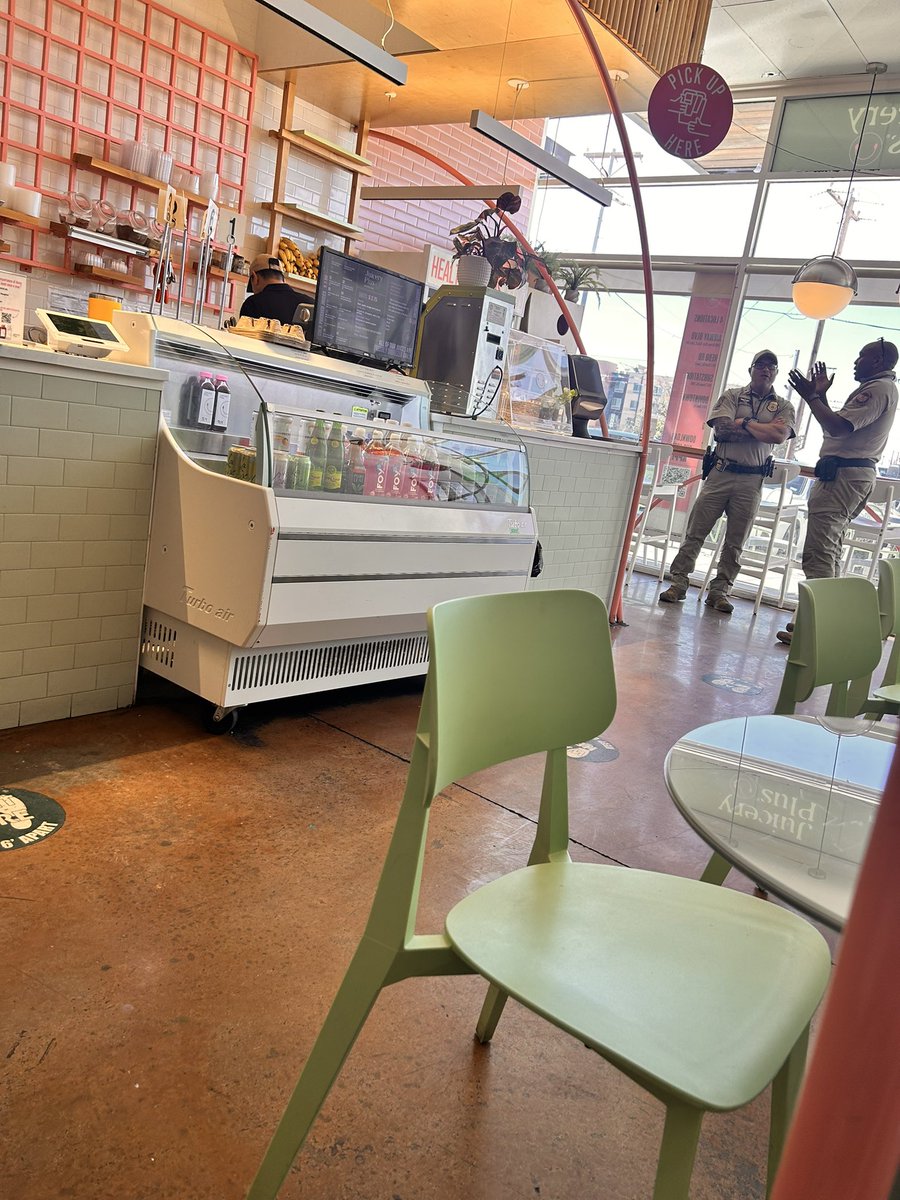 snailing snailer tweet media