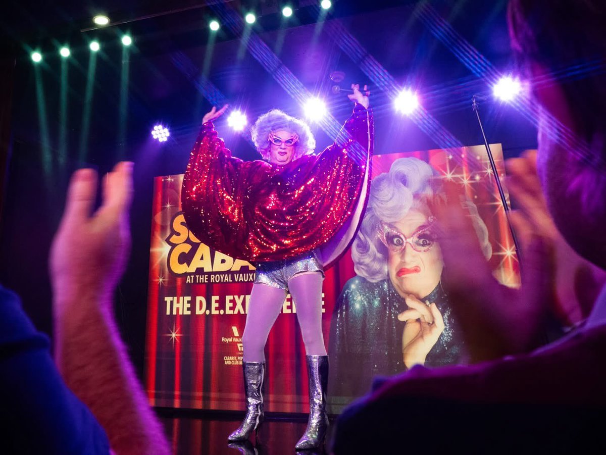 thervt's tweet image. This Sunday, the indomitable D.E. Experience returns to our hallowed stage for what promises to be a barnstorming affair. Tix: outsavvy.com/event/33215/su… 👓✨

📸 @YesZebra