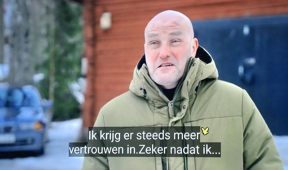 JoyceDFoto's tweet image. Zo jammer dat #Elsje niemand anders echt heeft kunnen leren kennen dankzij deze #Gliblèr #Wintervolliefde