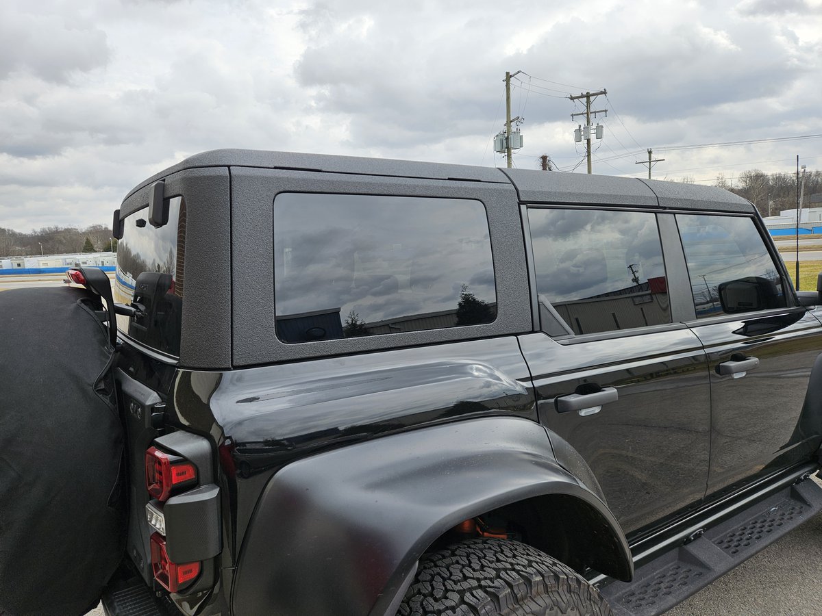 driver_depot's tweet photo. Humble brag here. Check out this Bronco Hard top we sprayed with Legacy Protective Coatings Premier. This thing looks awesome! https://t.co/4BVTciuADm
