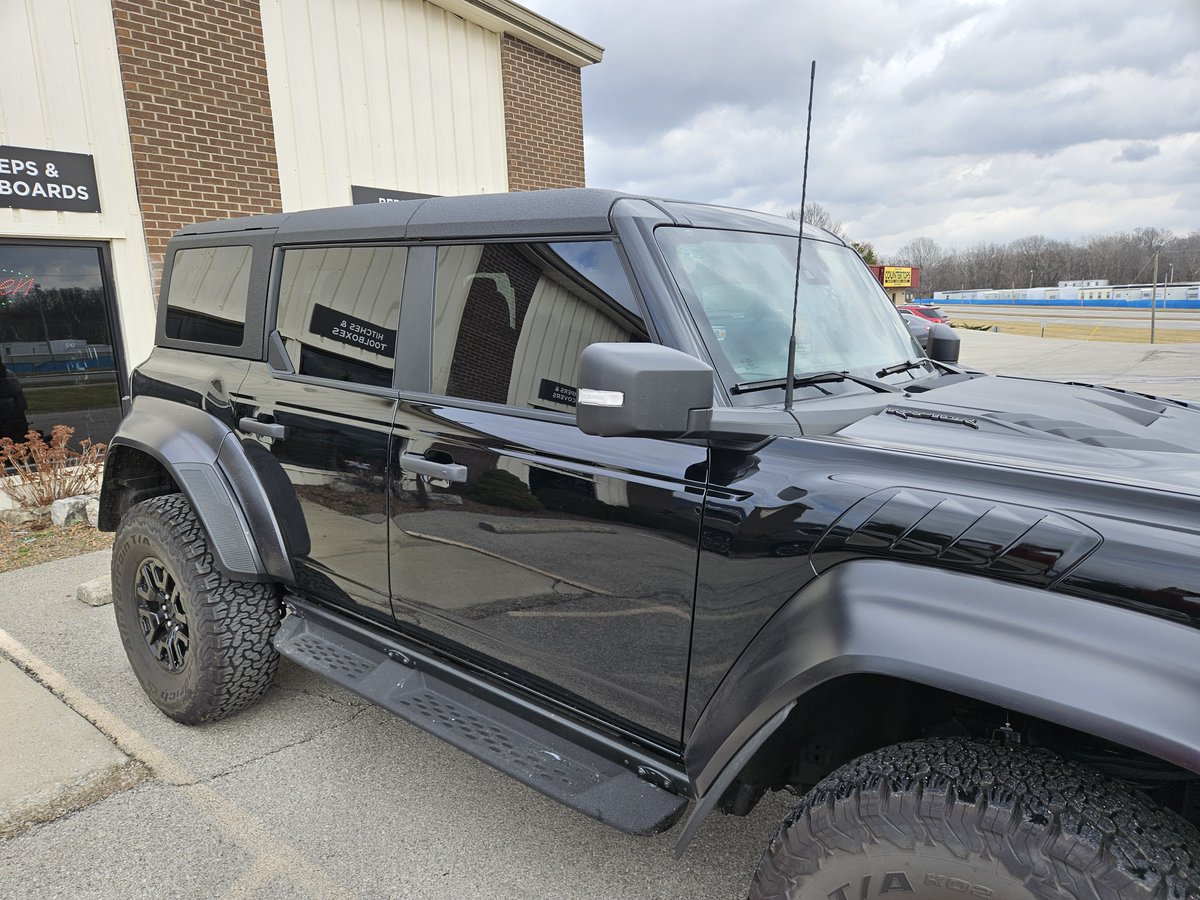 driver_depot's tweet photo. Humble brag here. Check out this Bronco Hard top we sprayed with Legacy Protective Coatings Premier. This thing looks awesome! https://t.co/4BVTciuADm
