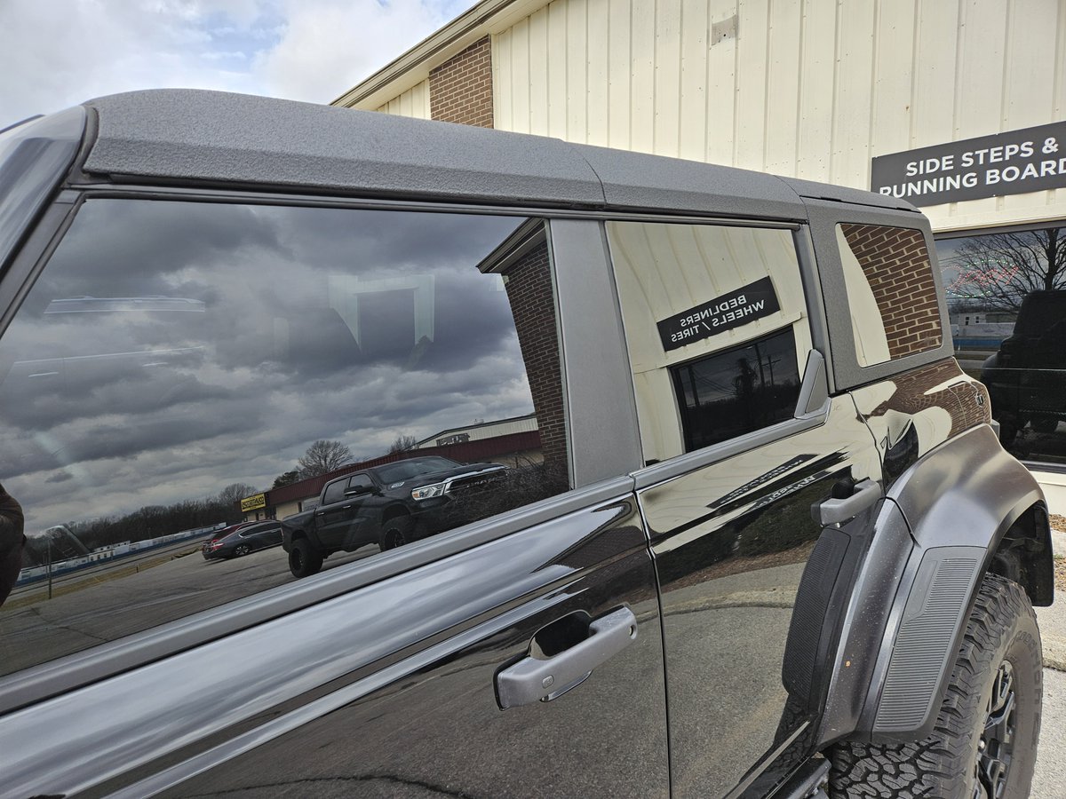 driver_depot's tweet photo. Humble brag here. Check out this Bronco Hard top we sprayed with Legacy Protective Coatings Premier. This thing looks awesome! https://t.co/4BVTciuADm