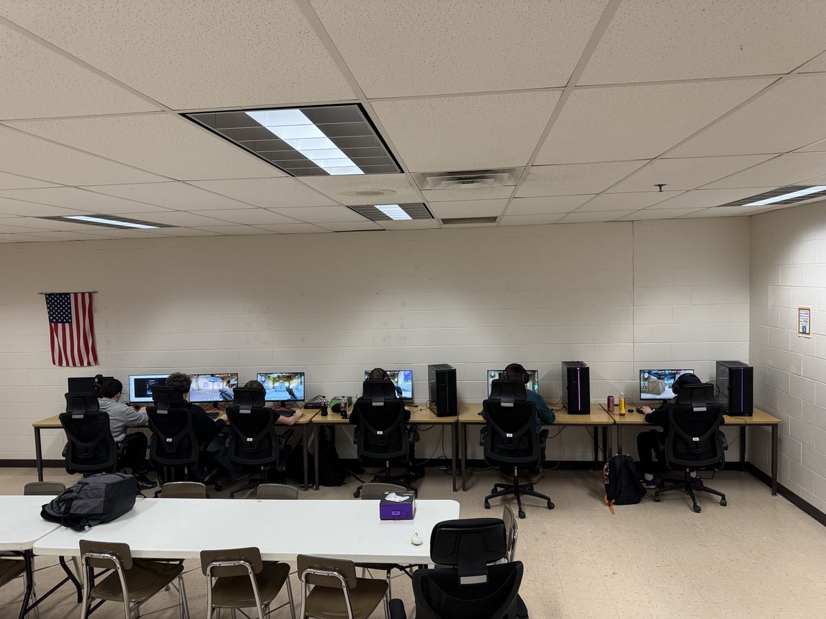 New Lexington High School tweet media