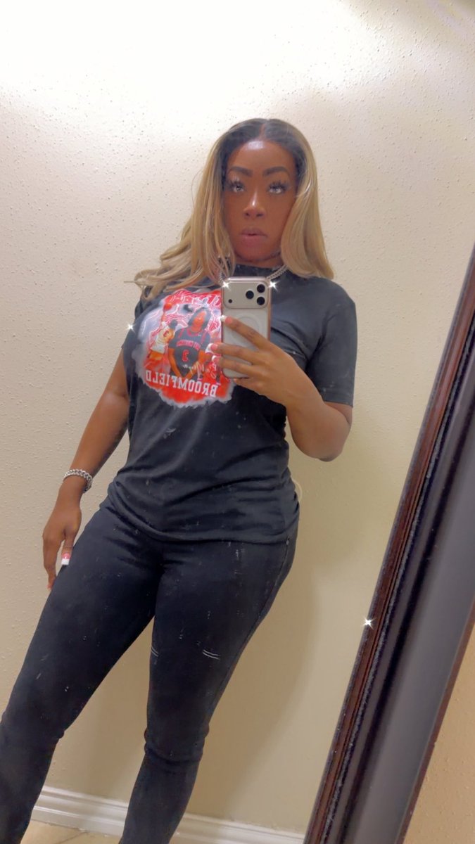 Ineshia Broomfield tweet media