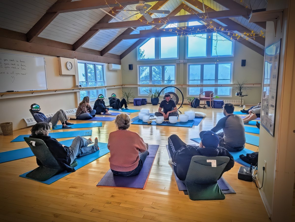 dividedskyfoundation tweet media