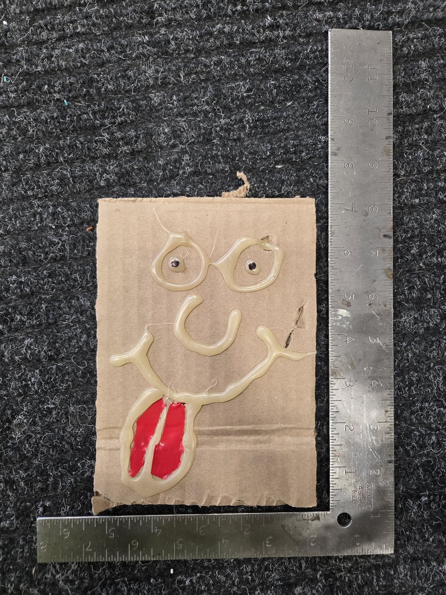 ambaence's tweet image. Dont be a square...