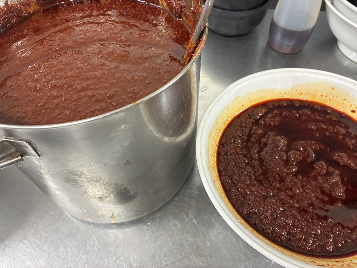 2/19(木)、昼夜とも時間内売り切れなし営業です。 昼11:00-14:30 夜17