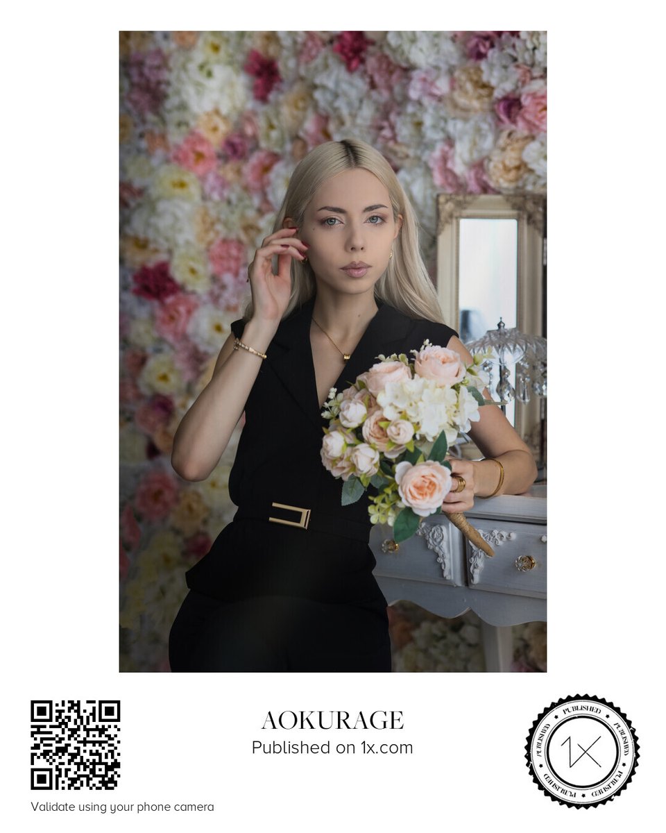 tomoki505's tweet photo. This piece, surrounded by flowers, has been PUBLISHED on https://t.co/w6Otmxpweo. 🏆
I put a lot of care into the details of this work, so I am incredibly happy to see it recognized.
Thank you to everyone who has viewed it.📸

花に囲まれた一枚が、https://t.co/w6OtmxpweoにてPUBLISHEDとなりました。 🏆
こだわって仕上げた作品が評価されるのはとても嬉しいです。
見てくださった皆様、ありがとうございます。📸

https://t.co/4DR5DtwJrL

#1x
#1xcom
#published
#portrait
#portraitphotography
#ポートレート
#写真好きな人と繋がりたい
#modelo

モデル：アガタさん

@1x_jpn

@modelo_tweet

@1x_com