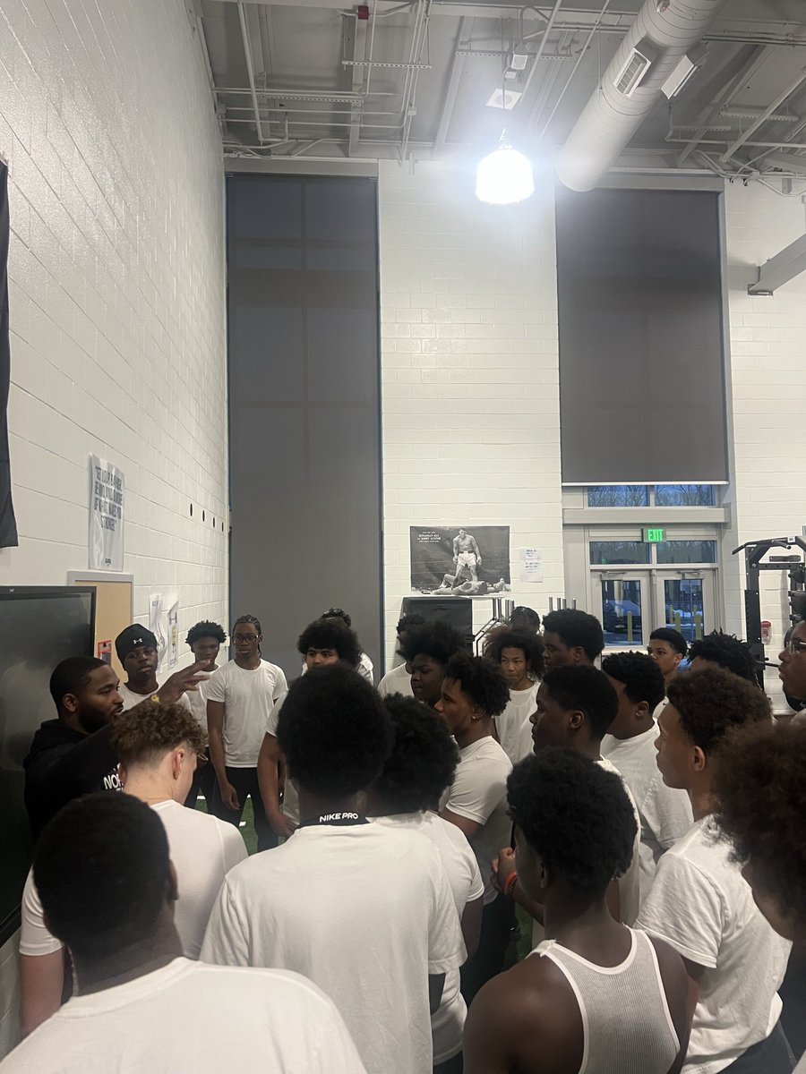 Meade Mustangs Football tweet media