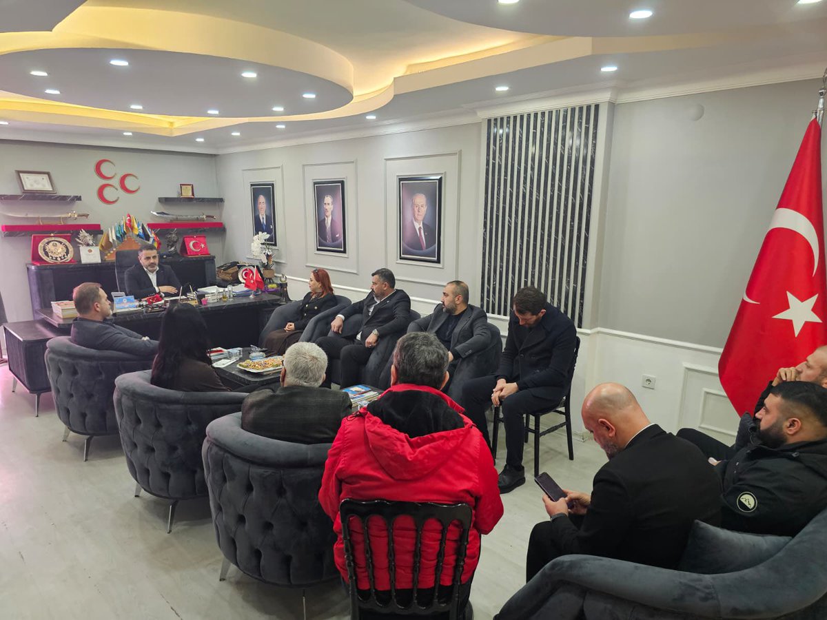 Milliyetçi Hareket Partisi Batman İl Başkanlığı 📍

Mübarek Ramazan ayına yönelik planladığımız faaliyetlerimizi, İl Yürütme Kurulumuz ile bir araya gelerek istişare ettik. Hayırlara vesile olsun. 
#Ramazan 🌙  #Batman #Mhp