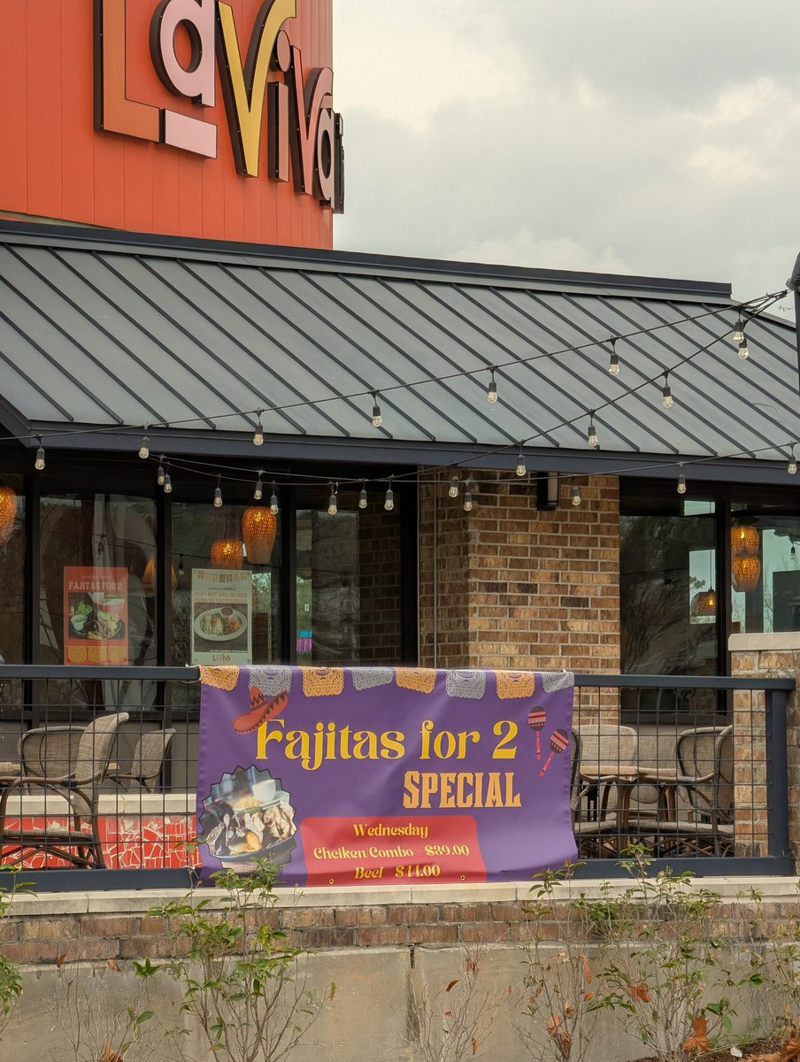 Eileen Young tweet media