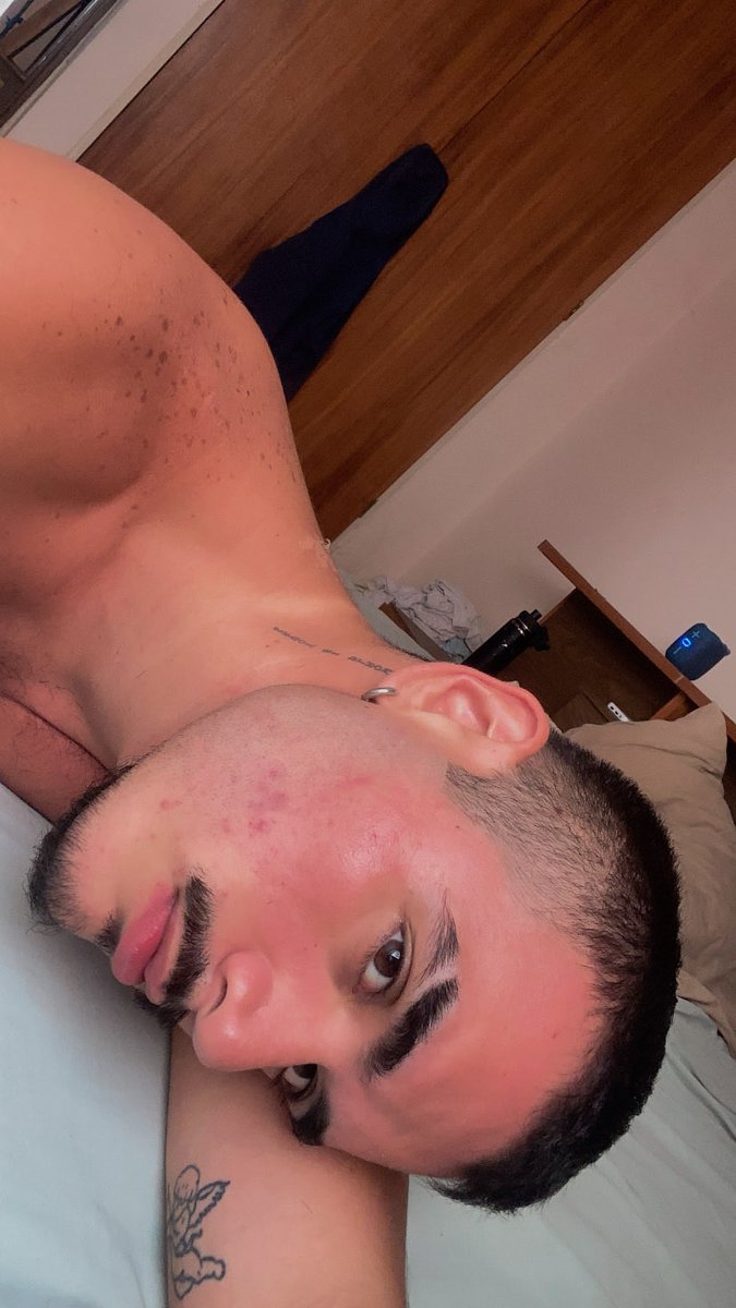 frankii tweet media