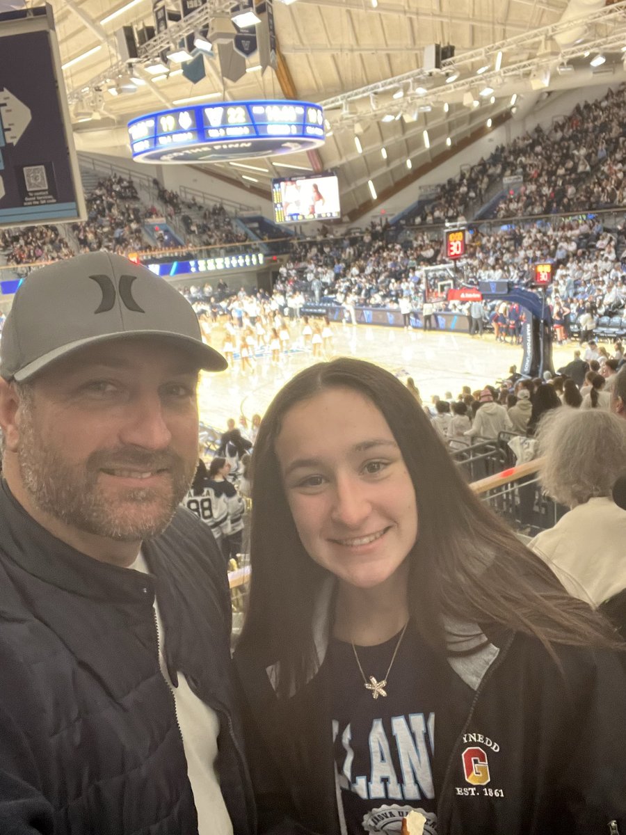 DcMCC1322's tweet photo. Villanova up 40-37, at the half..\V/ https://t.co/ivqfUyecRG