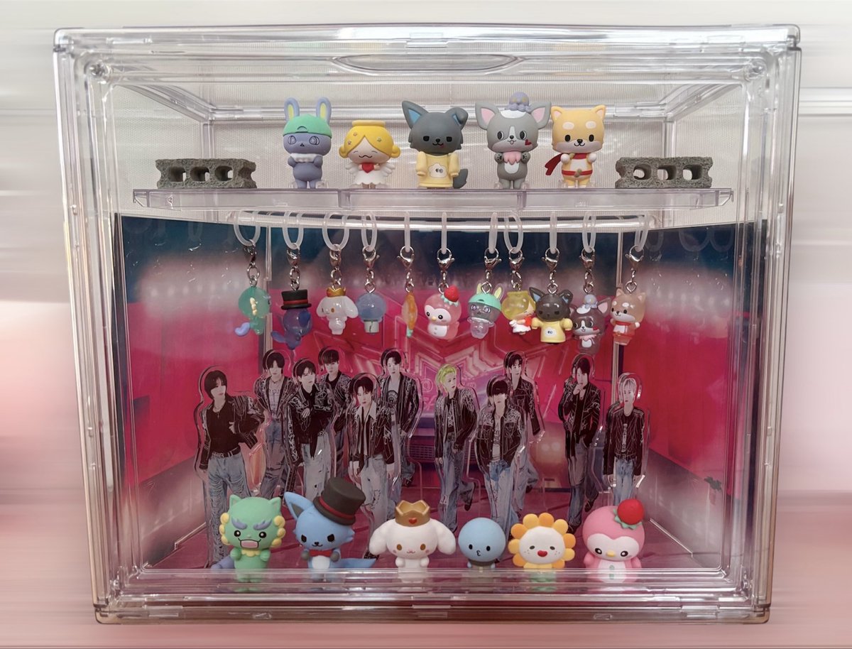 JOCHUMめじるしにならぶんですたちとJO1のアクスタセットをまとめて