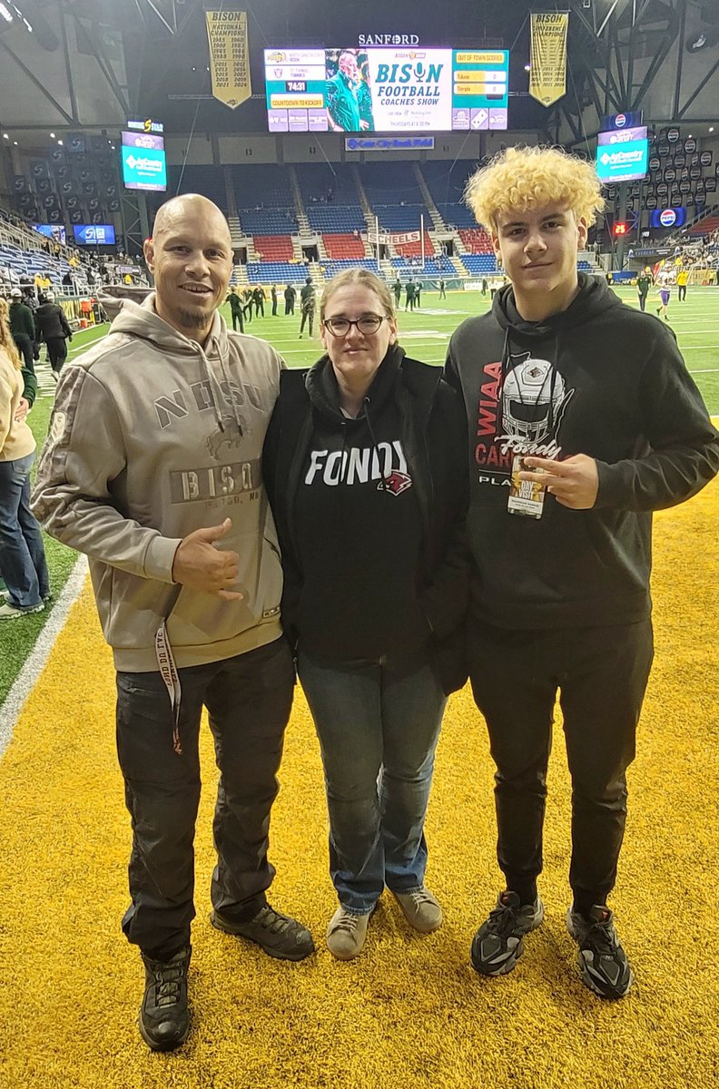 Guardian Harris tweet media