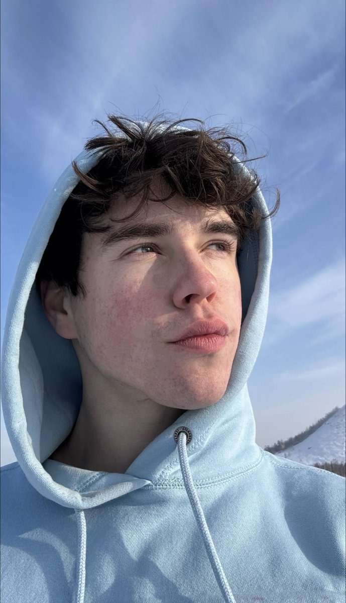 __XXIXCVIIX's tweet photo. ᅟ

ᅟ

         ｅｖｅｒｙｔｈｉｎｇ ｉｓ ｂｌｕｅ❄️

ᅟ

ᅟ https://t.co/fzEmkBwEyP