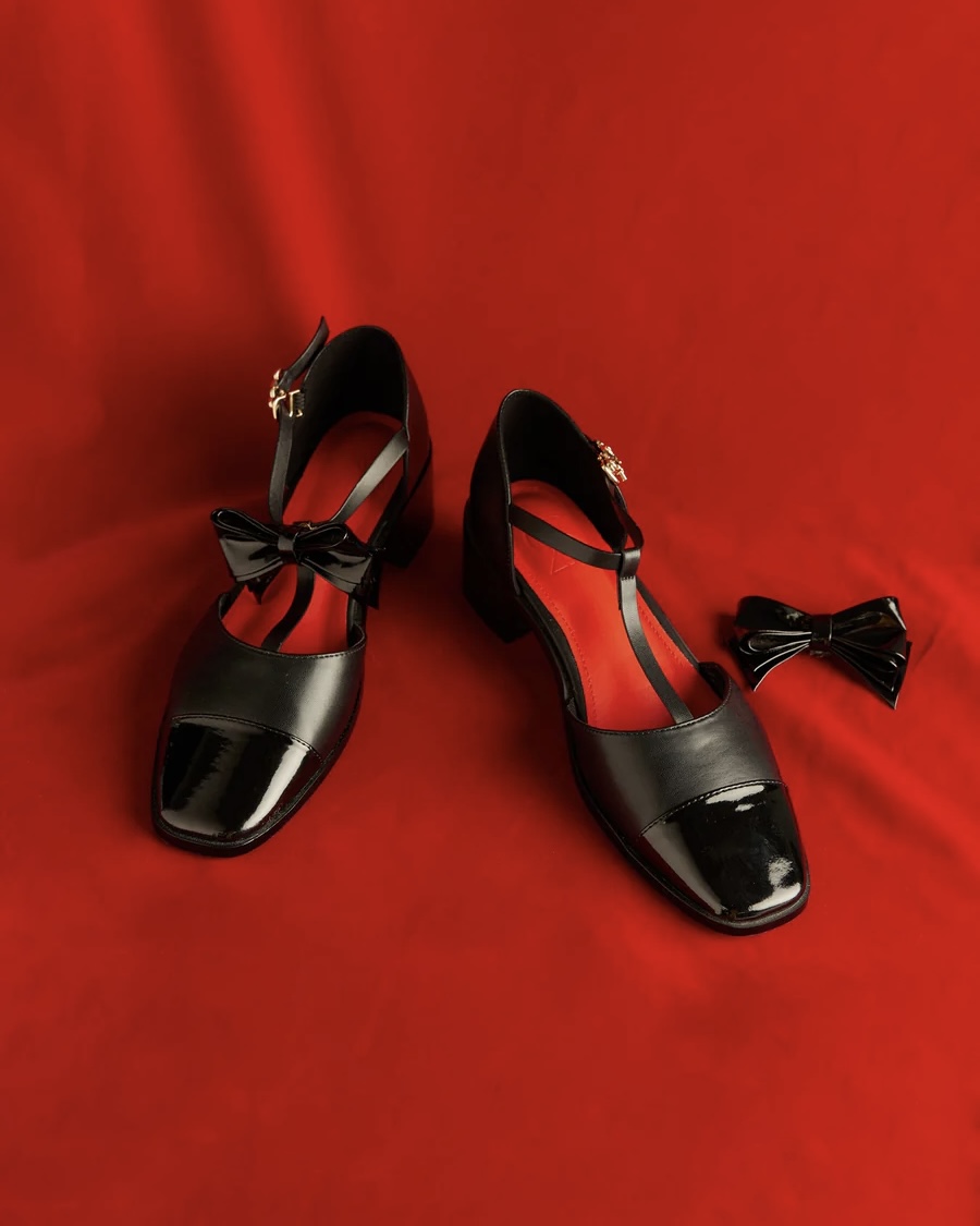 🎼🦨🕶️👠📕🍓 #TNEWTIES #トゥエンティーズ #在庫あり