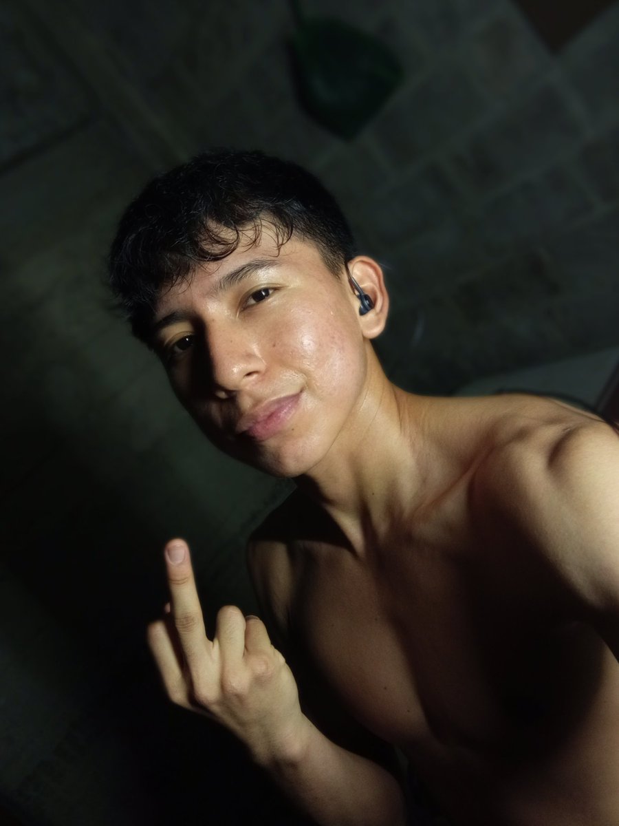 Nos vemos en mi cumple perras 😼