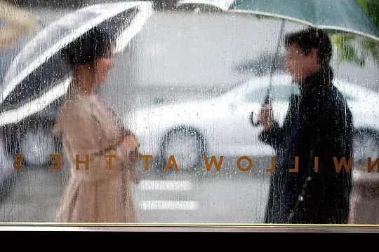 tisfeng's tweet photo. 生命是由一系列的瞬间组成，宗旨是尽可能地拥有快乐的瞬间。

—— 《爱情限时恋未尽》豆瓣评分 7.7

#豆瓣电影日历 https://t.co/okzuqL068G