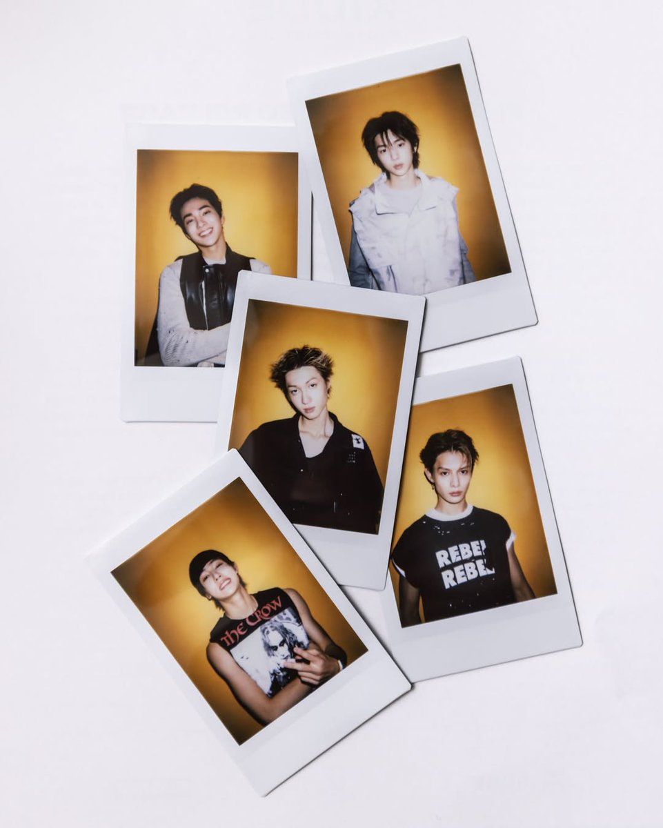 CORTIS Polaroids at iHeartRadio!

📸 annaleemedia (on ig)
#CORTIS #코르티스