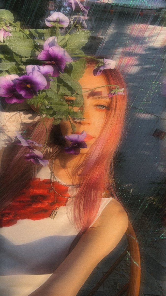 GoddessBluexoxo's tweet photo. u can wipe ur screen, but I got ur vision blurry https://t.co/Pqg5W312m4