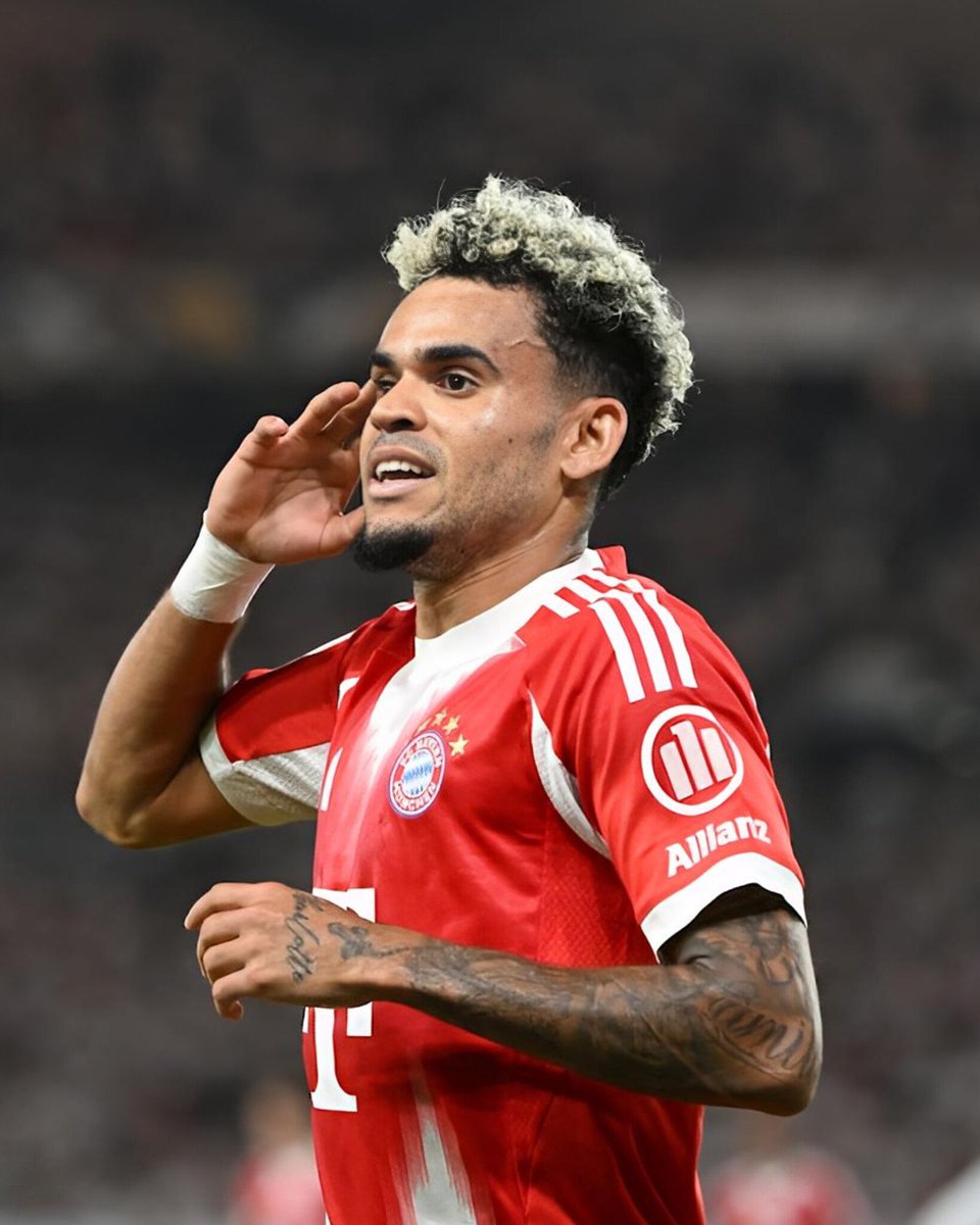 LaRedCaracol's tweet photo. #WhoScored, aseguró que Luis Díaz es el mejor extremo izquierdo del planeta, con una calificación promedio de 7.7 ⚽📊
La temporada 25-26 respalda el título. Lucho ya jugó 32 partidos y anotó 19 goles. 🎯🔥 https://t.co/qizYm3JxB2