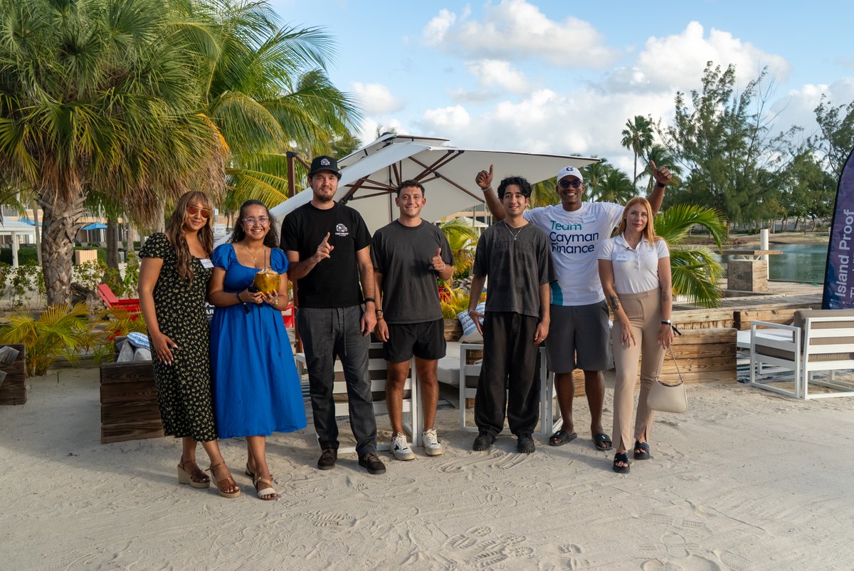 filedgr's tweet photo. Filedgr made it to the Cayman Islands 🇰🇾

100+ sign-ups in 4 days for our "Verified Asset Social event with @CaymanFinance  and one theme kept surfacing:

Tokenized assets don’t have a liquidity problem.
They have a verification problem.
Institutions want proof, not PDFs.

As tokenization matures, credibility will matter more than visibility.

And credibility comes from proof.

We are looking forward to next year and are happy to meet everyone in person again.