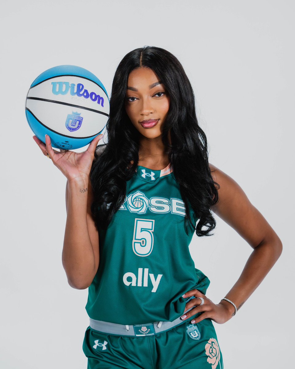 Angel Reese tweet media