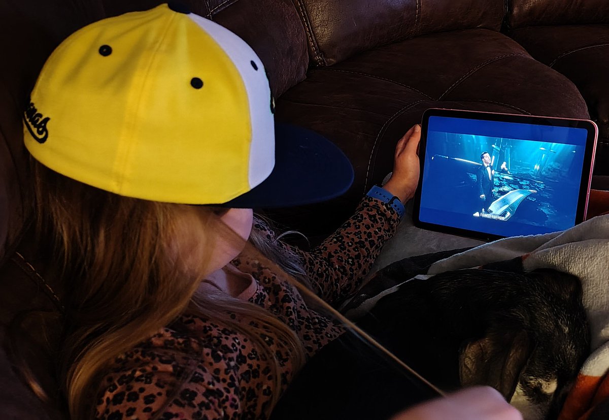 thereelcinenerd's tweet photo. @spencerink My daughter, Sid, finally likes a song! I knew you'd get her eventually! Brilliant song, brilliant video, just... brilliant. https://t.co/TxDhA9sTZ7
