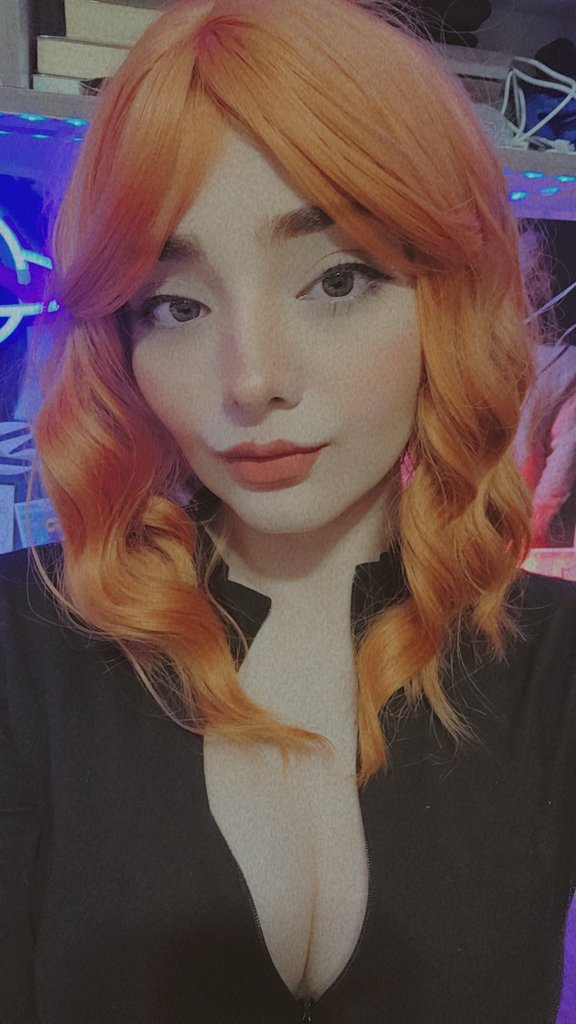 COSPLAY STREAAAAM 💥

 twitch.tv/lixzzyfps