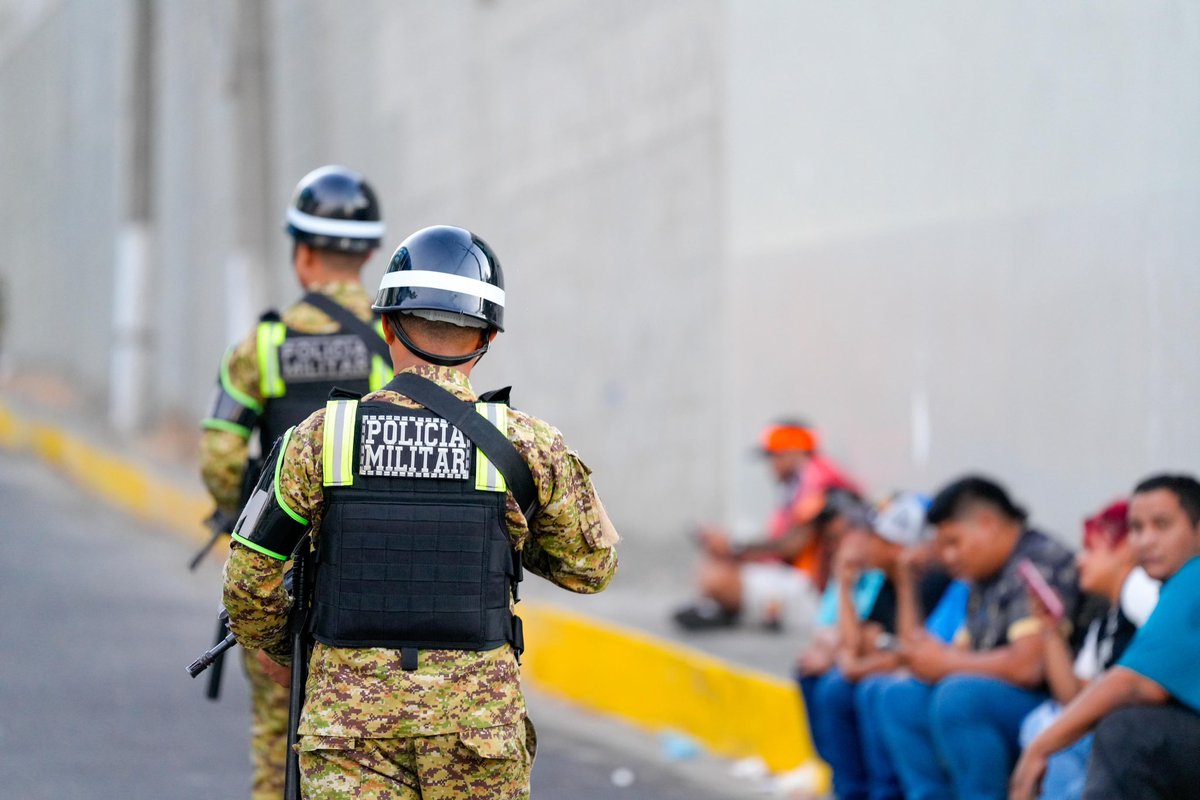 FUERZA ARMADA tweet media
