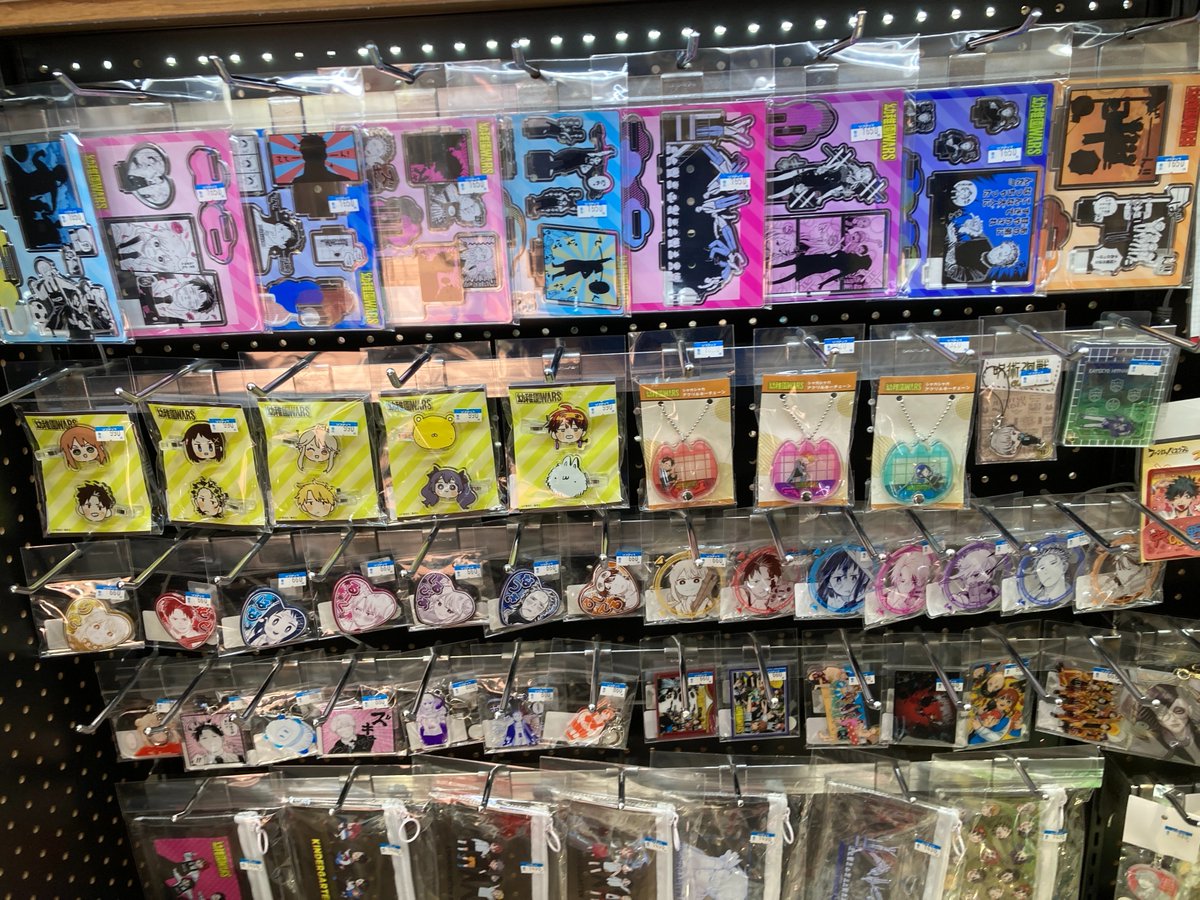 グッズ入荷情報】 TVアニメ『幼稚園WARS』 ✓アクリルスタンド ✓前髪