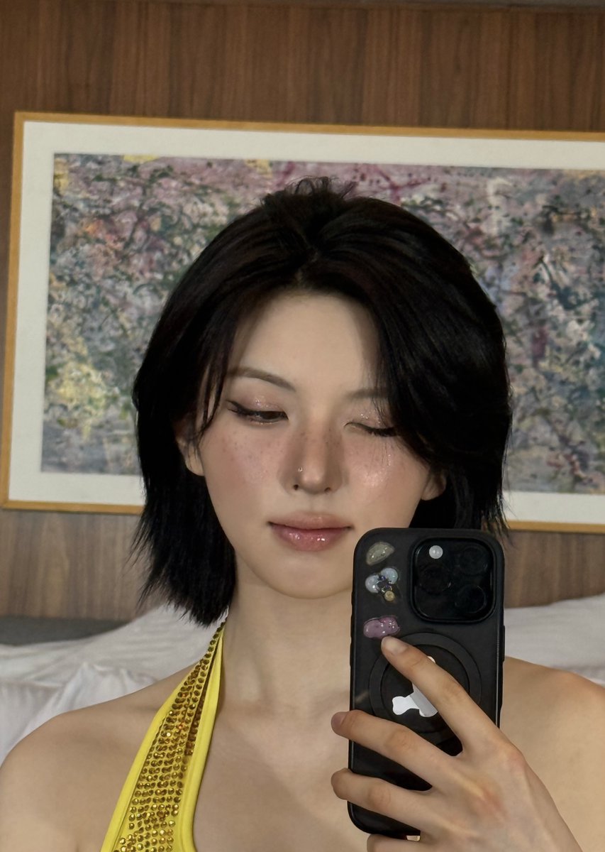 MISS JINSOL I DARE YOU TO POST ON MEMTWT TOO 🫵😭