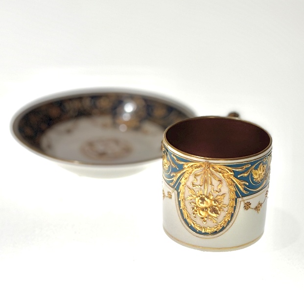 🏫インターンシップin MoMCA 高校生による作品紹介⑤】 金と青の