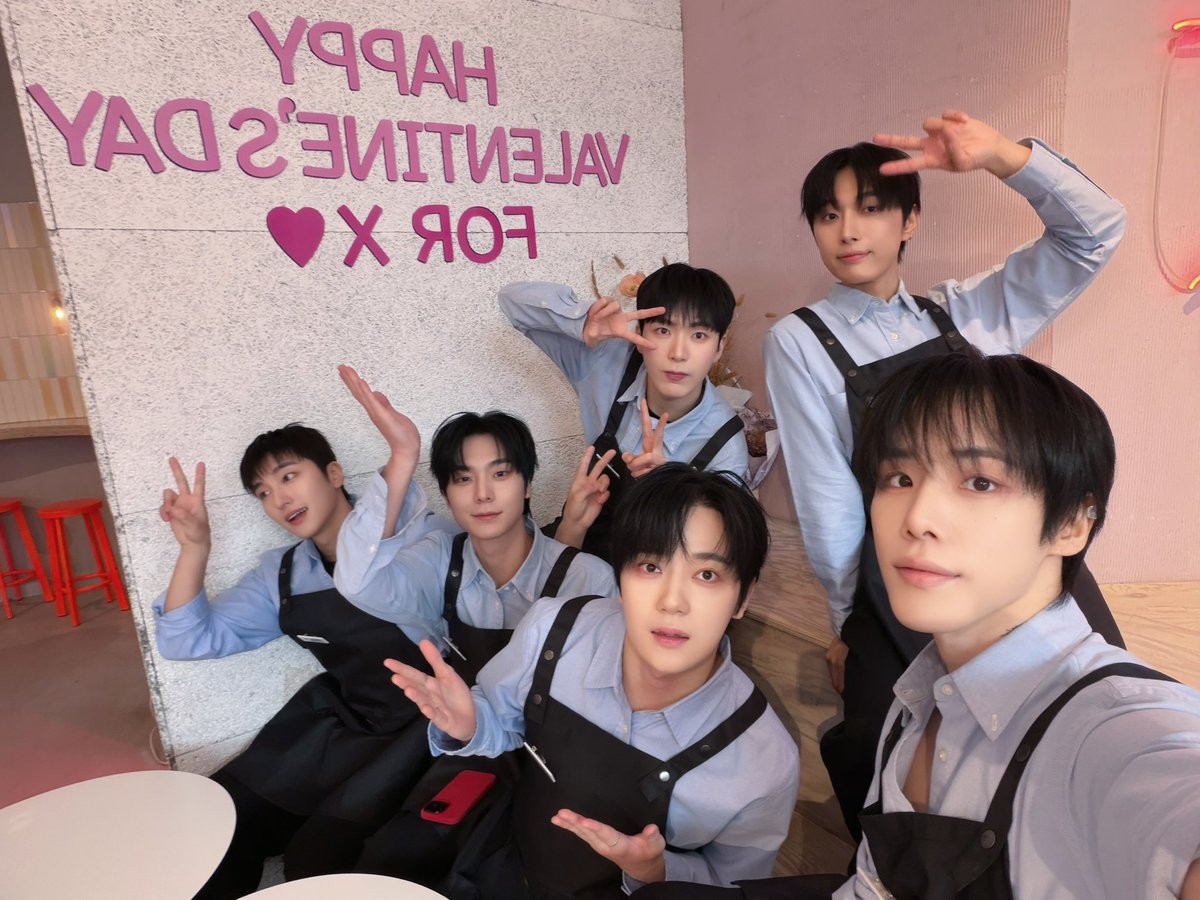 BERLIN ‘TUDO'에서 카페 이벤트 완료 ✅
추운 날씨에도 함께해 준 포애기들 너무 고마워요
BERLIN 공연까지 많은 기대 부탁드려요 ‼️