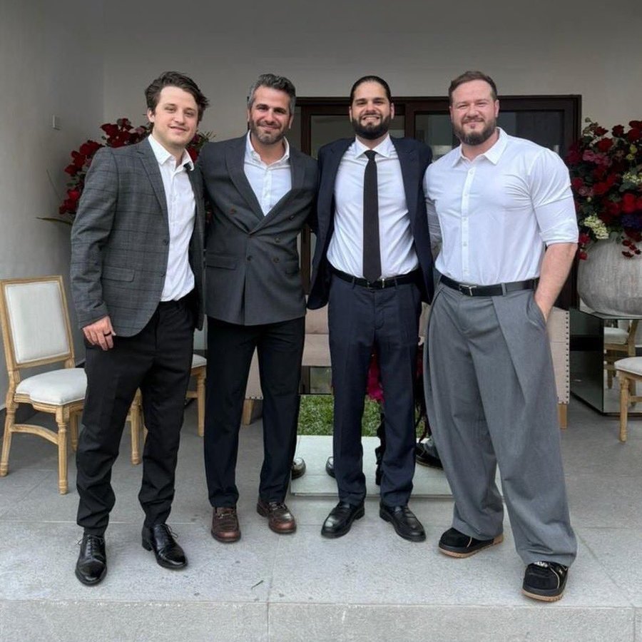 POV: Vas a escuchar a puro pendejo hablando horas sin parar