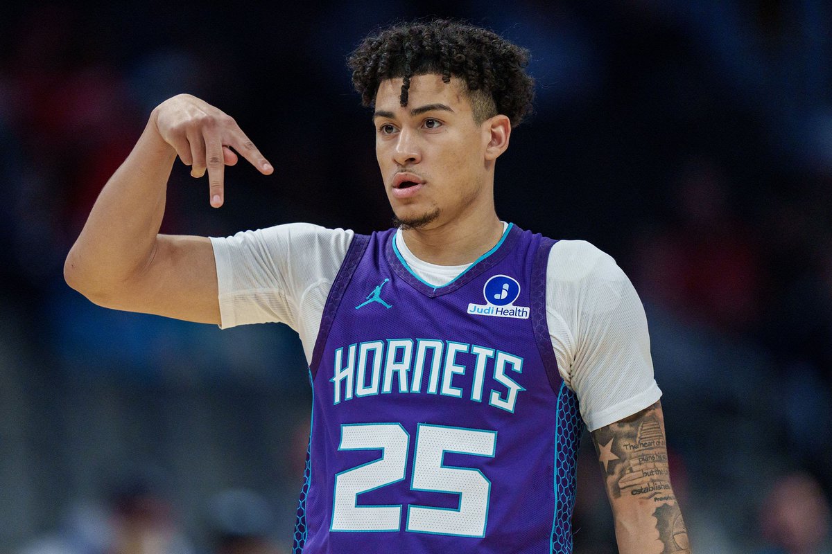 Nuggets Lead tweet media