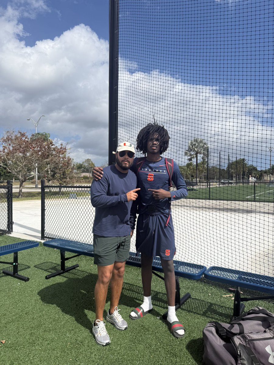 Coach Noah Pressley tweet media