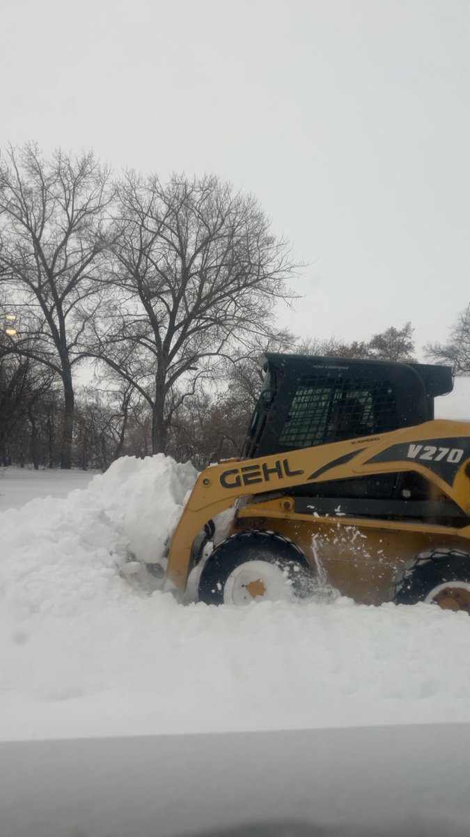 Gonna be a long couple days pushing snow and still more coming down may aswell clean the bulk out atleast