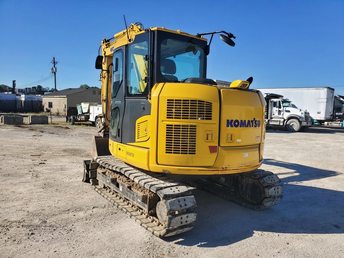 machinerytrader's tweet image. 🔥 Priced BELOW Market 🔥
🚧 2023 KOMATSU PC88MR-11 Crawler Excavator For SALE! 💥

⏲️ Only 1,514 hours!
🔧 Auxiliary Hydraulics
🔗 Hydraulic Quick Coupler
🪣 30” Bucket

View the excavator here ➡️ ow.ly/72Gy50YhF25

#MachineryTrader #Excavators #Komatsu #CrawlerExcavators