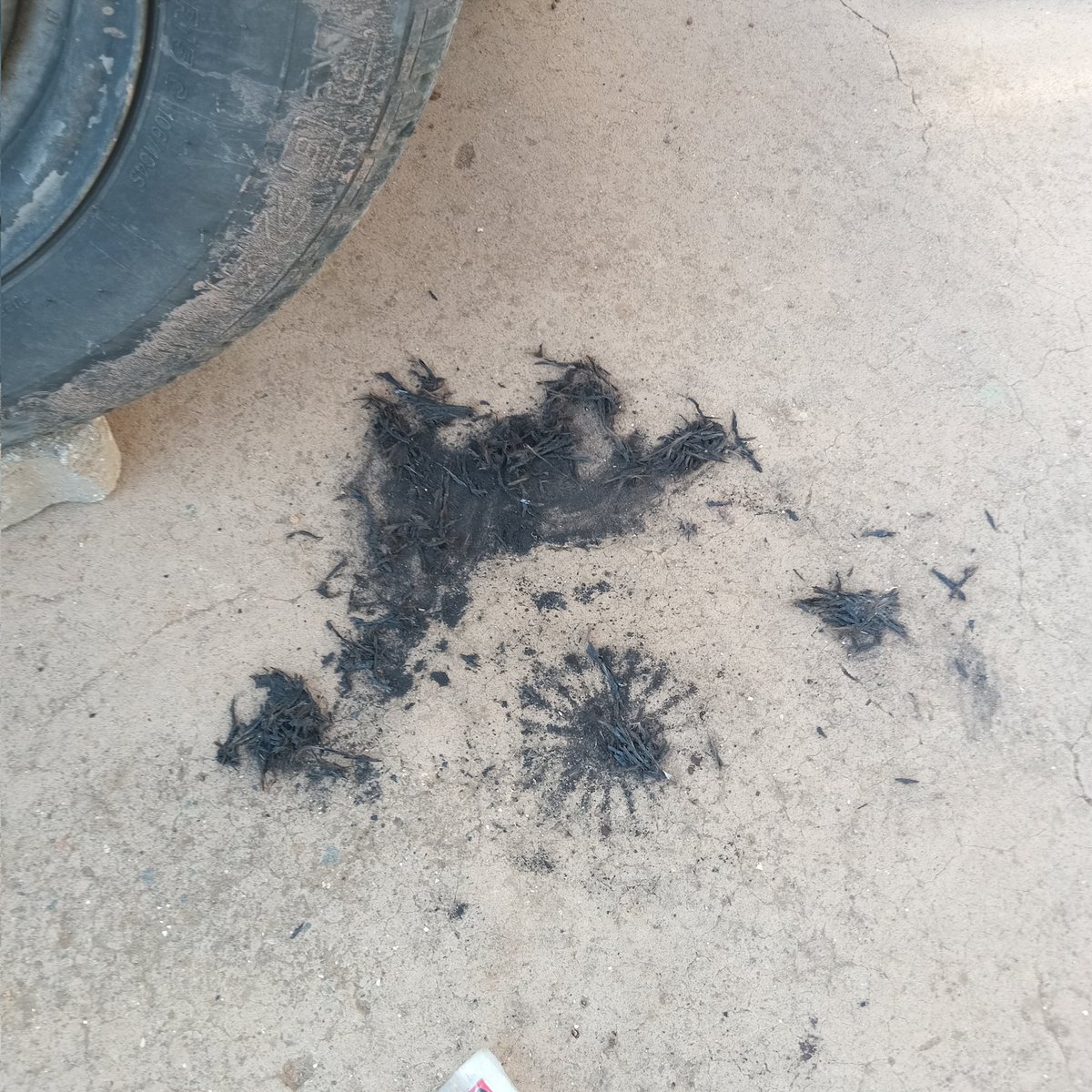 krazie_pholo's tweet photo. Toyota hilux
Clutch replacement https://t.co/JGlfJPaHBR