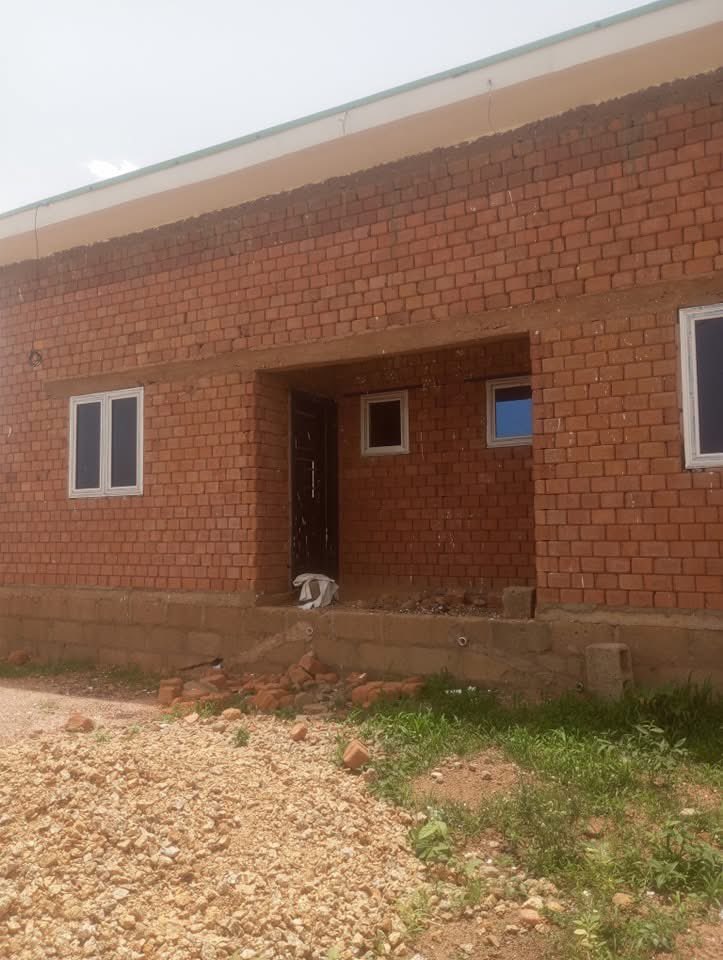 These are many Hydraform Interlocking Red Bricks project in JOS Plateau State Nigeria 🇳🇬 

Each Brick cost N220 Naira to make, and 9000 Bricks can give you a 3 Bedroom flat within 3 weeks you’re done with your project if your found is ready.

N220 times 9000= 1,9 Million Naira