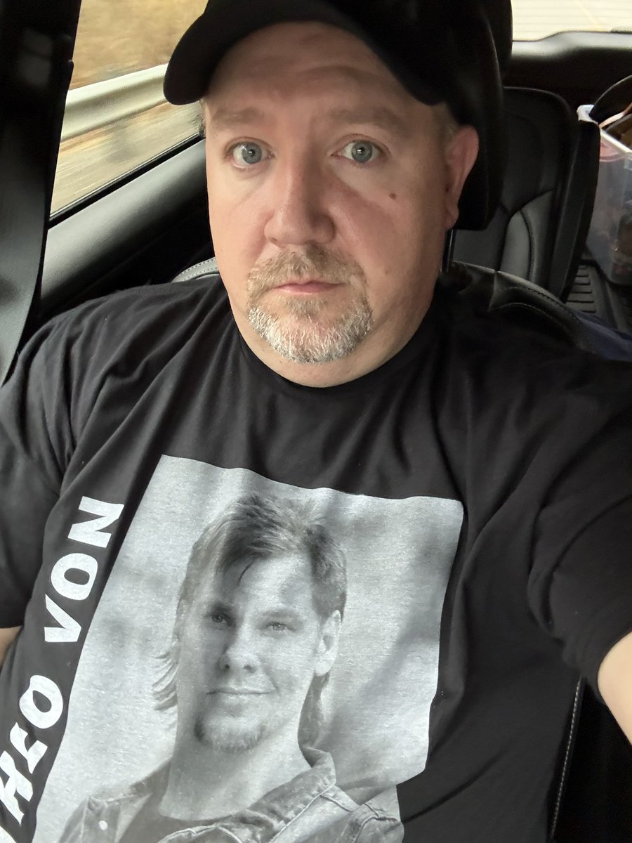 tsnsleuth's tweet photo. Ready for @TheoVon tonight at the Lexington Opera House. I’ll be in the first roll behind the pit.  #theovon #comedy #theratking https://t.co/1gvhDh4XJO