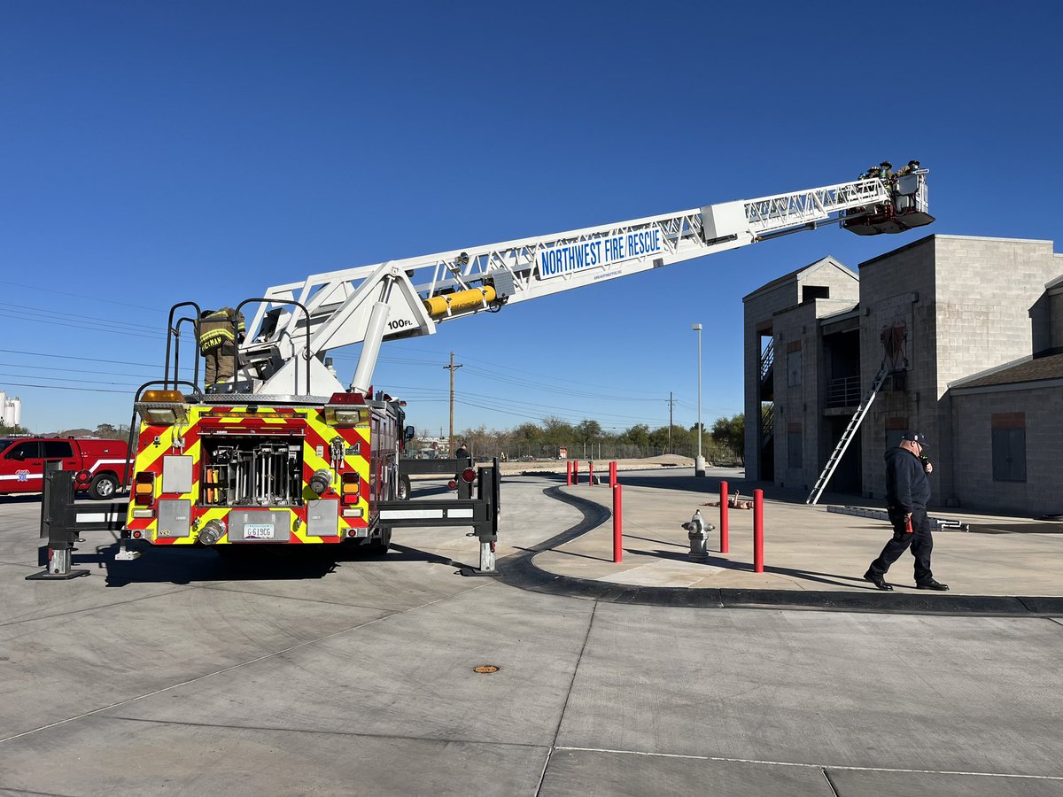 NorthwestFire's tweet photo. NWFD units are out at training today, sharpening skills and building teamwork during multi-company drills.🔥

#Firefighter #Training #SaveLives #ProtectProperty #CareForOurCommunity https://t.co/ydnC2XDpkt