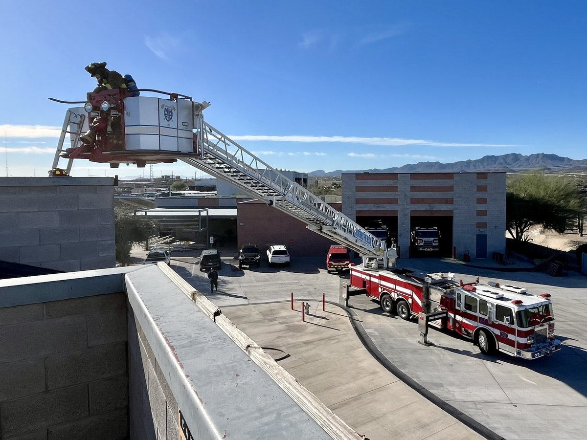 NorthwestFire's tweet photo. NWFD units are out at training today, sharpening skills and building teamwork during multi-company drills.🔥

#Firefighter #Training #SaveLives #ProtectProperty #CareForOurCommunity https://t.co/ydnC2XDpkt